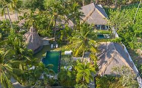 Tiki Lodge